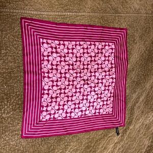 Coach scarf used, like new
